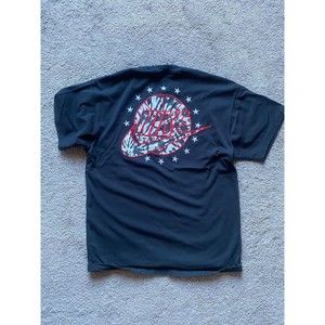 Nike Black and Red Basketball Streetwear Great Condition Shirt Size Men's M